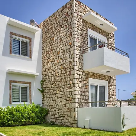 G&k Stone Apartment Haraki