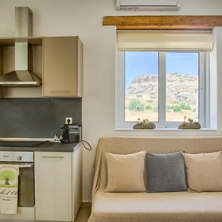 Apartment G&k Stone Charaki