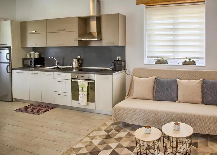 G&k Stone Apartament