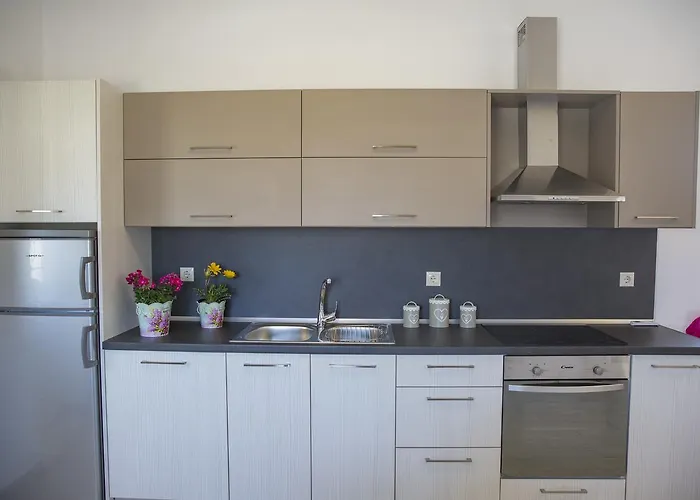 G&k Stone Apartament