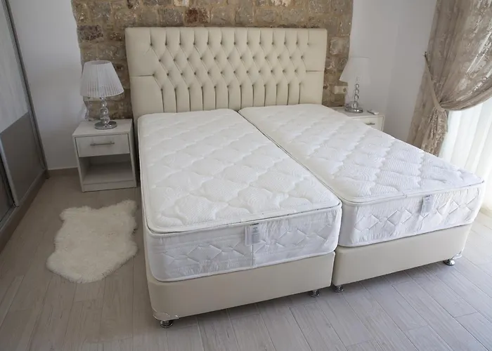 G&k Stone Apartament Haraki